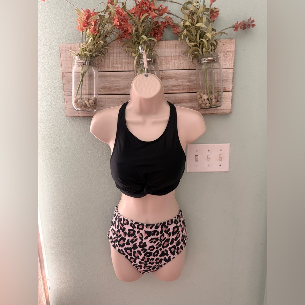 Black and Tan Leopard Print Women's Hi-Cut Swimsuit